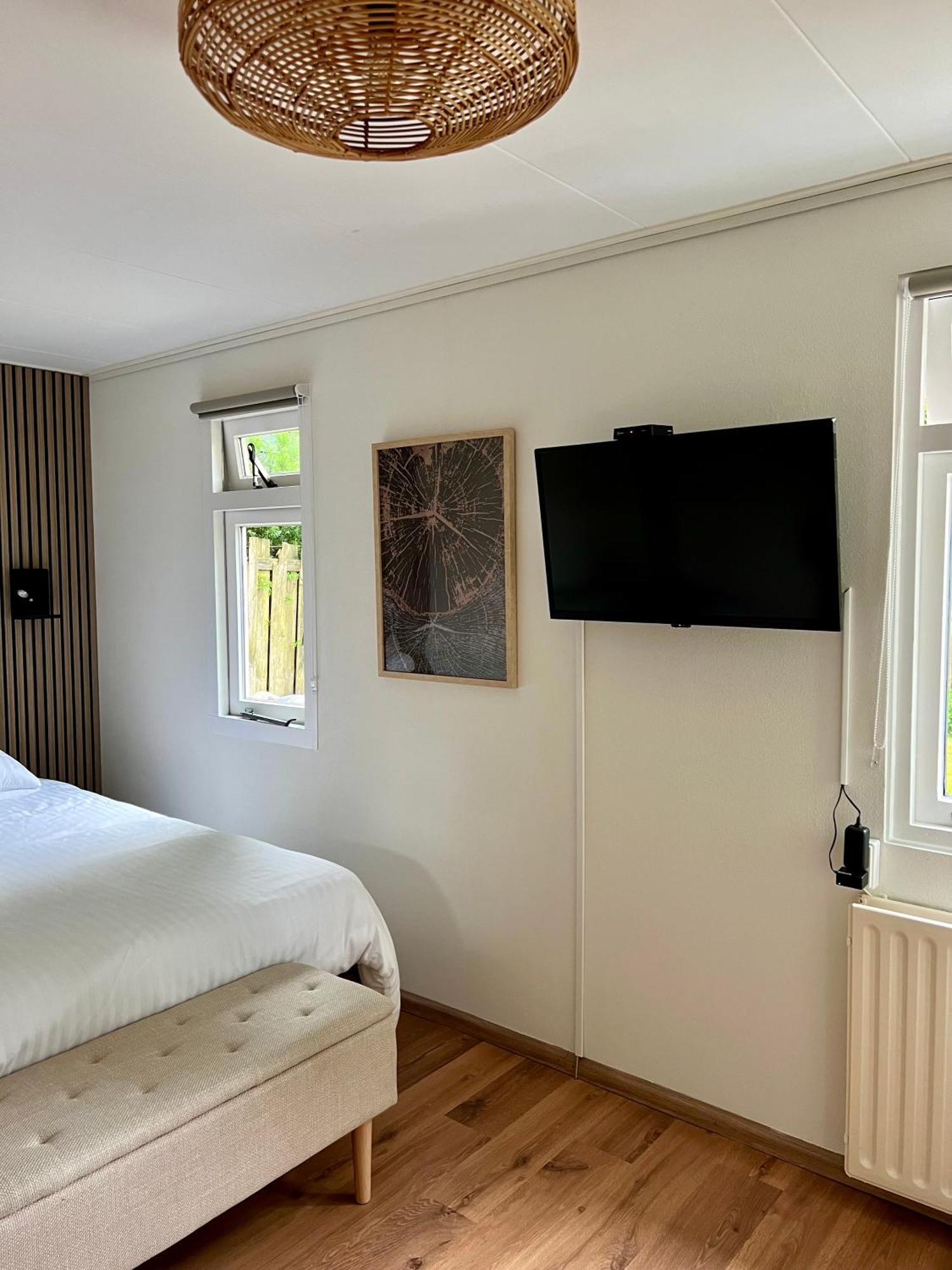 Luxe Boshuisje Met Prive Wellness & Jacuzzi Op De Veluwe Ермело Екстериор снимка